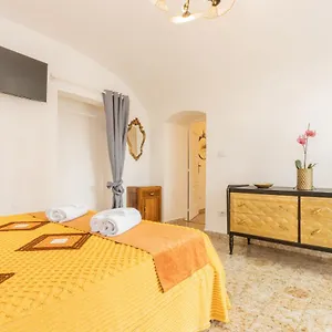 Extravacanza Stazione , Bari Italia